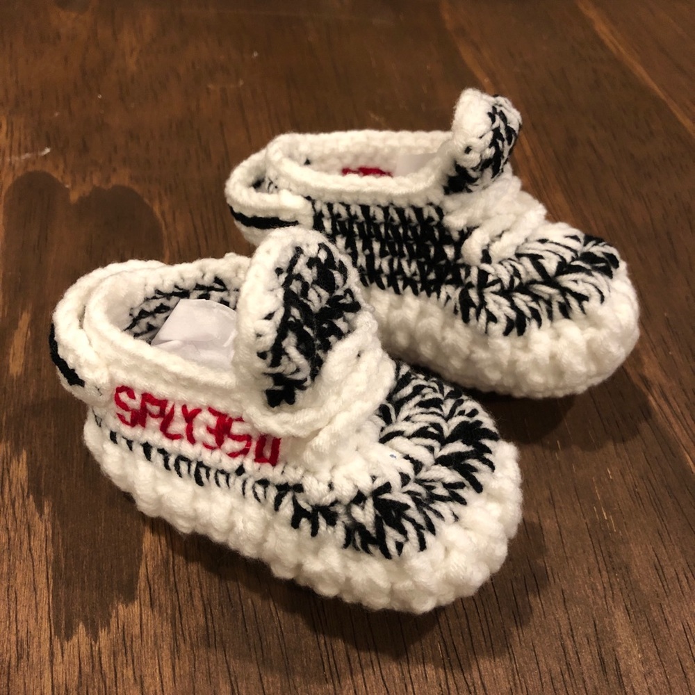 Baby YEEZY Boost 350 V2 “Zebra” handmade crochet
